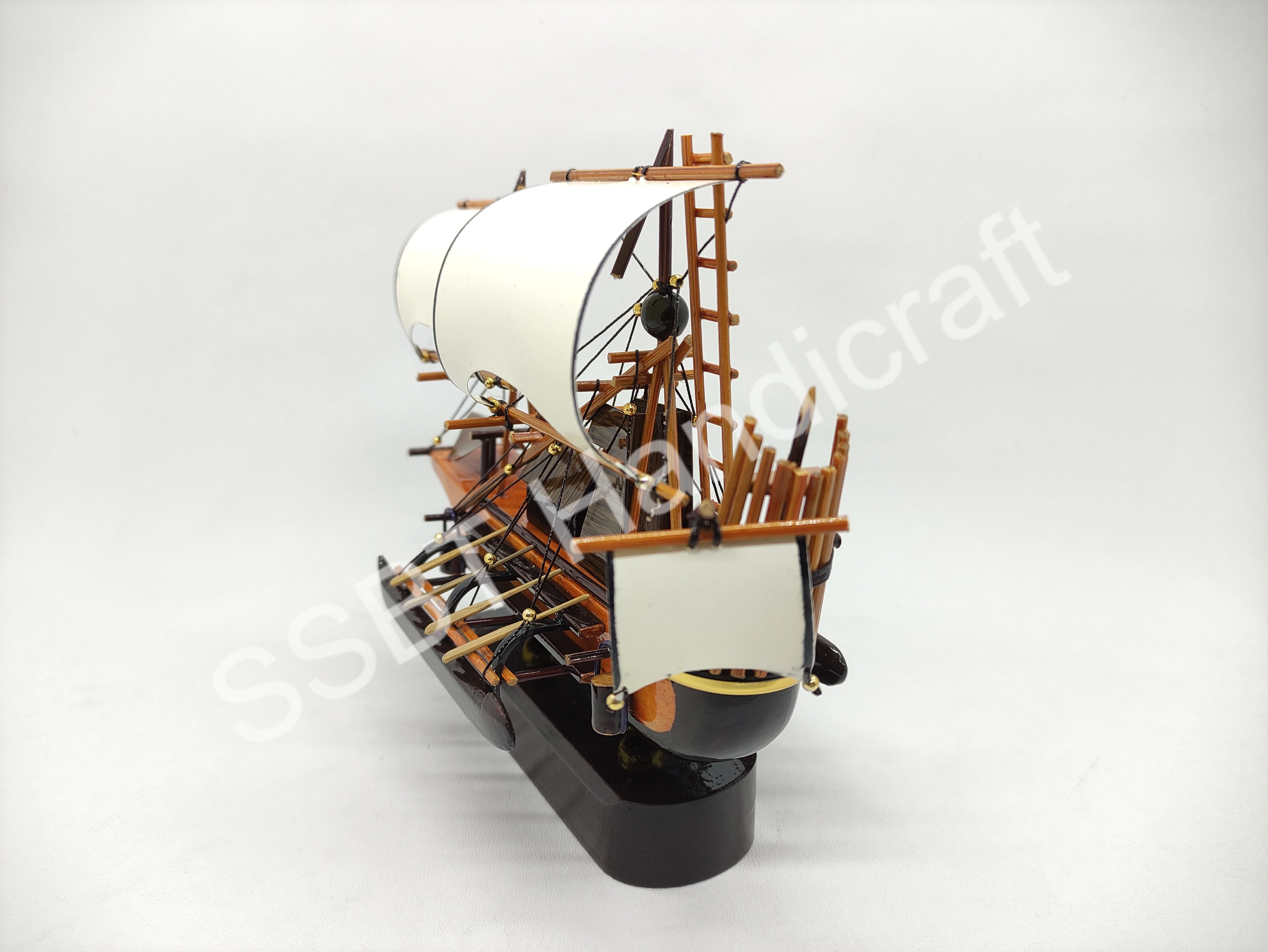 Majapahit Kecil Tanpa Akrilik 3